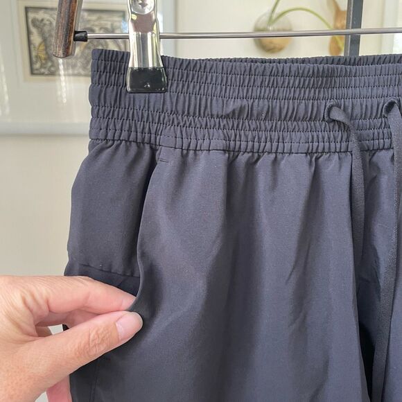 Lululemon Spring Break Away Short 4-way Stretch 3" Inseam Black $65 4 - Picture 3 of 8